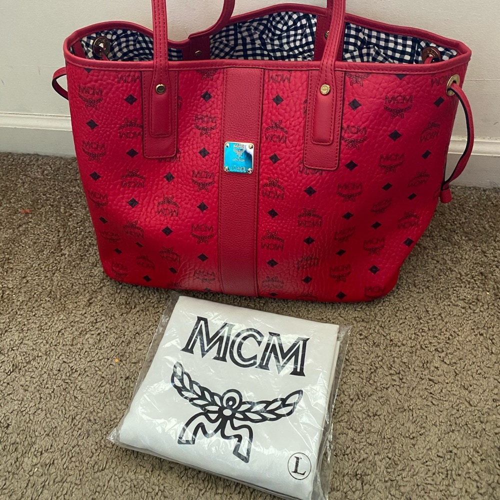 Authethic Mcm Medium Tote Only *sold*